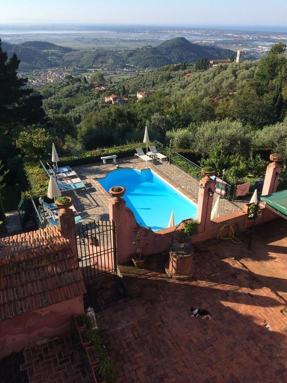 Villa Lorien Massarosa Rum bild